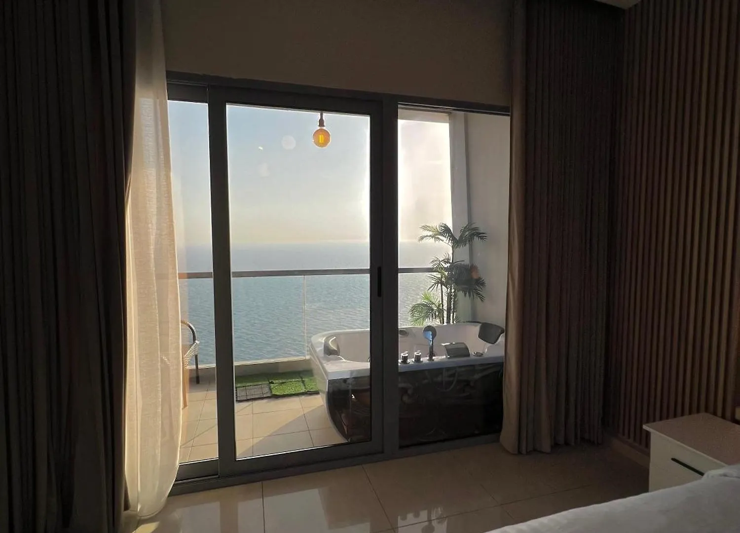 Damac Tower Apartments جناح في برج داماك Jeddah